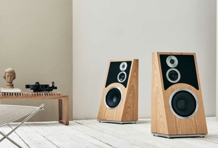 Audiovector dévoile l'enceinte Trapeze Reimagined (Ri)