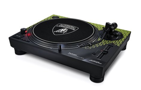 Direct_Drive_Turntable_System_SL_1200MK7B_G_02_WhiteBack (1).jpg