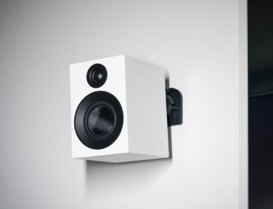 Wallmount- Pro-Ject Speaker Box 3E Carbon-3-1.jpg