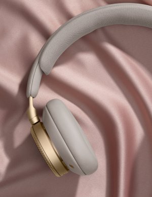 Beoplay H100 0028.jpg