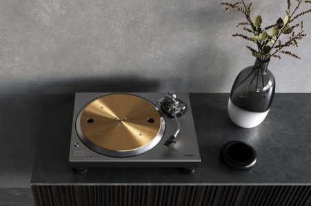 Technics_SL-1300G_0.jpg