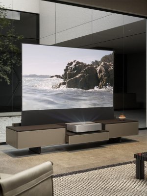 03_fidelio-leica-multimedia-cabinet.jpg