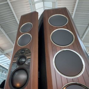 Marten_CSX_atrium-3-High-End-Munich-2025.jpg