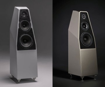 Wilson_Audio_Sabrina_V_et_Sabrina_X.jpg