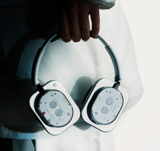 250113_PRO_Setting__6_Gray_PF_Detail_Focused_Layers3_16x9@2x.jpg 250113_PRO_Setting__6_Gray_PF_Detail_Focused_Layers3_16x9@2x.jpg