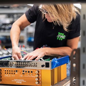 McIntosh_x_Virgil_Abloh_7.jpg McIntosh_x_Virgil_Abloh_7.jpg