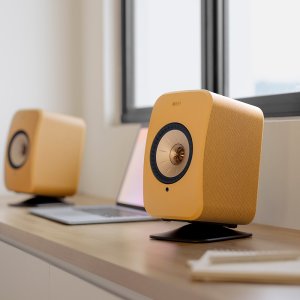 KEF_LSX II_Amber Haze_pair_with pc_closeup.jpg