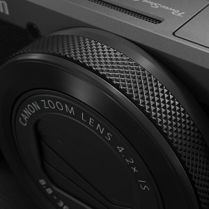 Canon_PowerShotG7XMarkIII_OnMag3.jpg