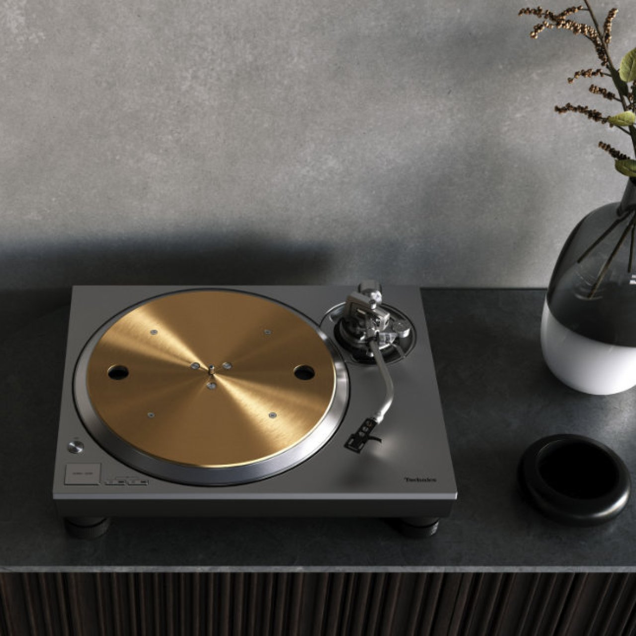 Technics SL-1300G : nouvelle platine vinyle Hifi à entrainement direct de référence ?