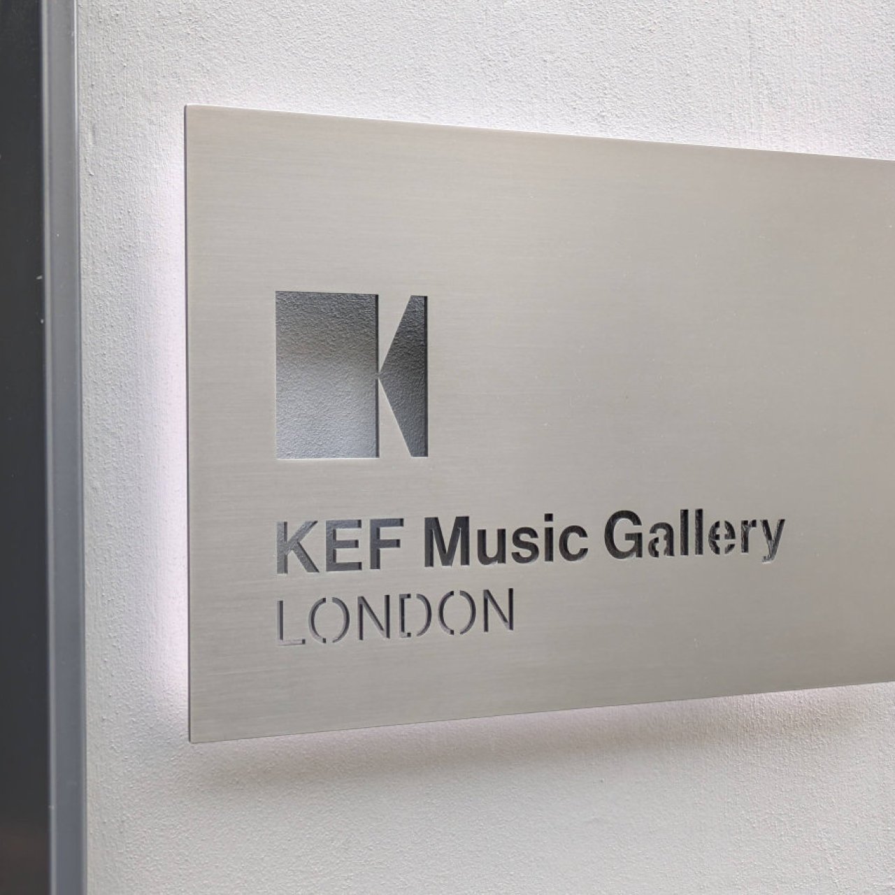 Visite de la KEF Music Gallery à l'occasion du lancement de la série d'enceintes KEF Q Meta