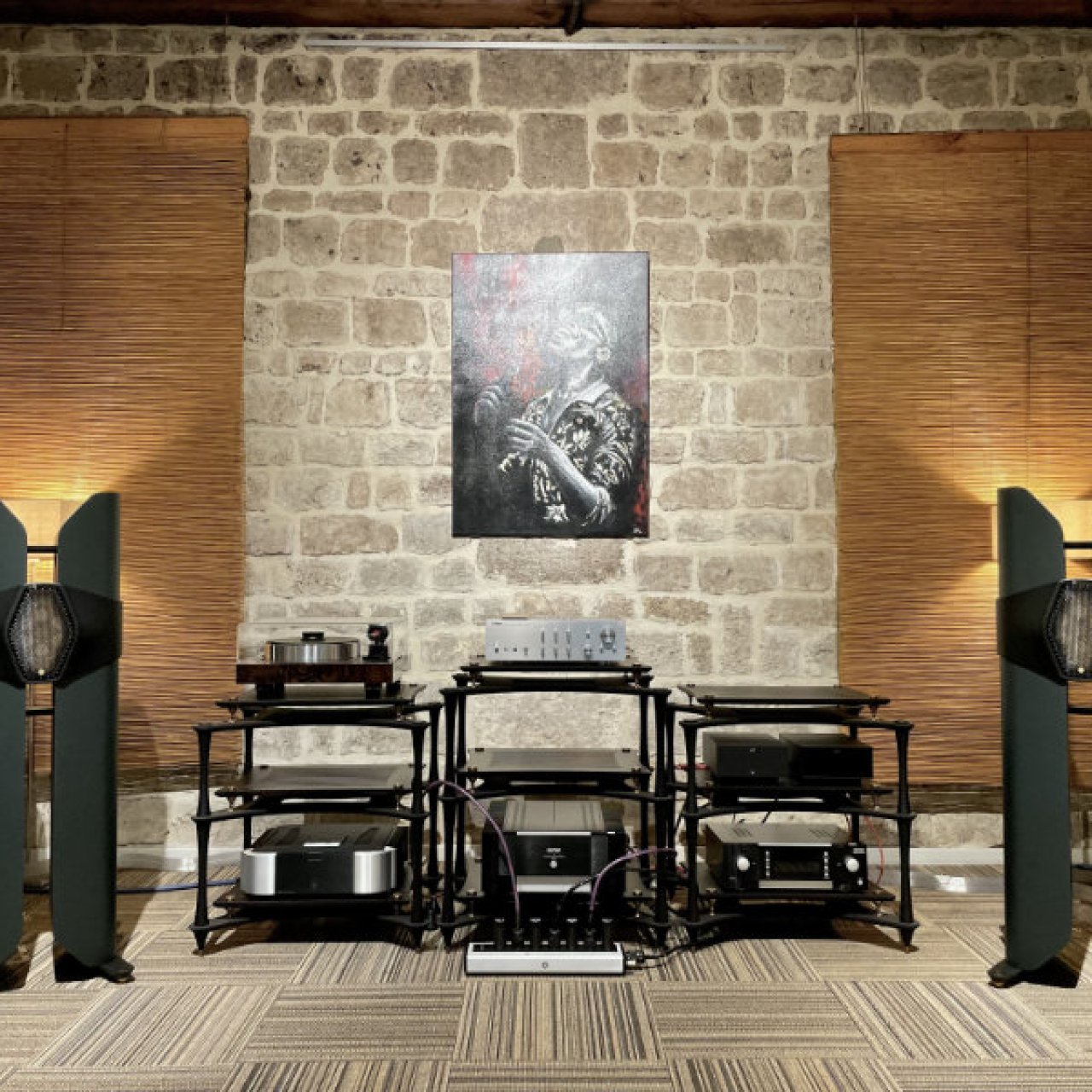 Monitor Audio les 13 et 14 juin chez Hifi Bordeaux : des enceintes classiques aux extraterrestres Hyphn
