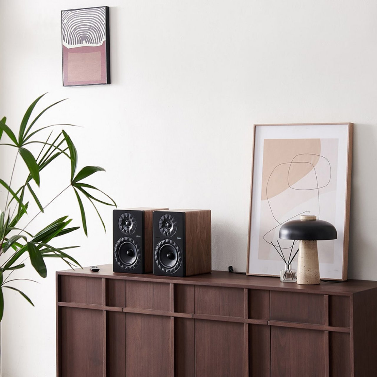 Elipson Prestige Facet II 6 Active BT : petite reine de salon audiophile, active et polyvalente