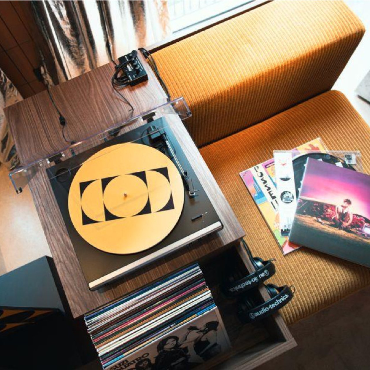 Audio-Technica équipe les Tribe Hotels d'un corner d'écoute vinyle à l'occasion du Disquaire Day 2026