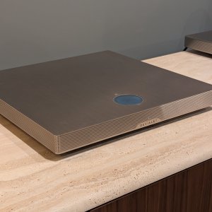 Studio_Hifi_x_Roche_Bobois_x_Devialet_Versailles-00006.jpg