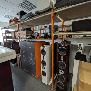 Visite_Triangle_Soissons_R&D_stock_et_showroom00024.jpg