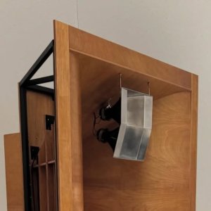 Enceintes Matéo Garcia chez Céline Paris