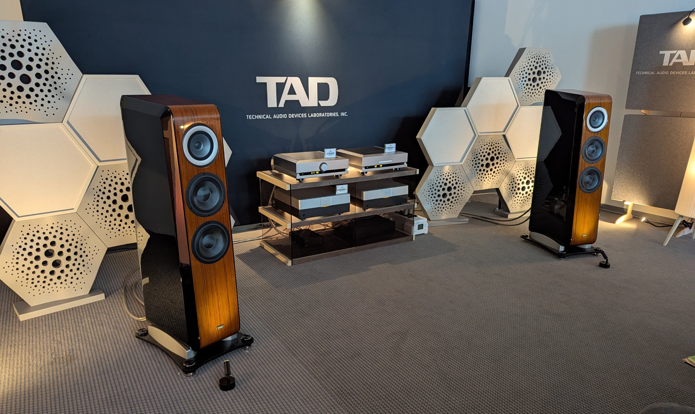 High_End_2025_by_Forum_ON-mag_00190.jpg