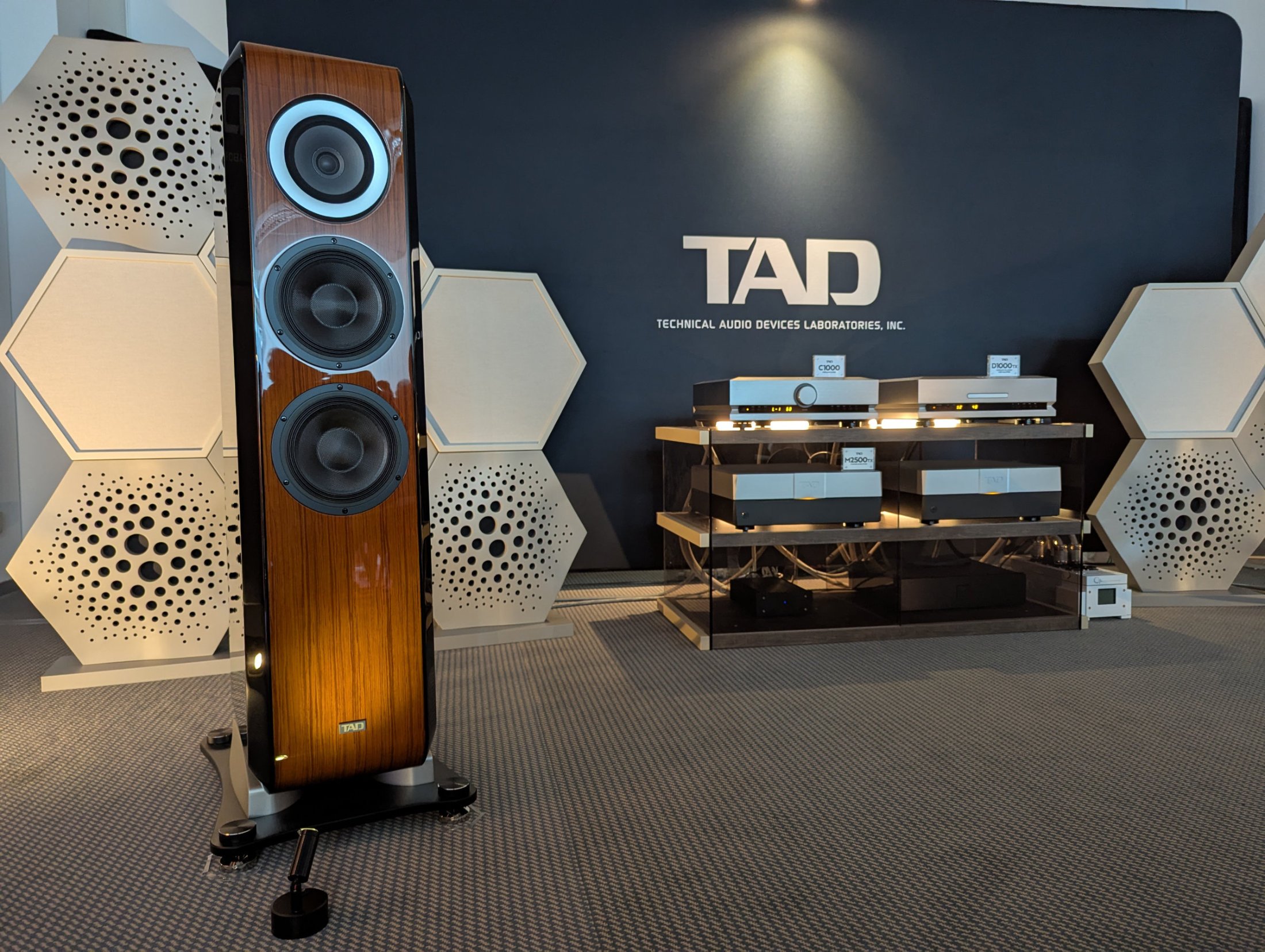 High_End_2025_by_Forum_ON-mag_00191.jpg