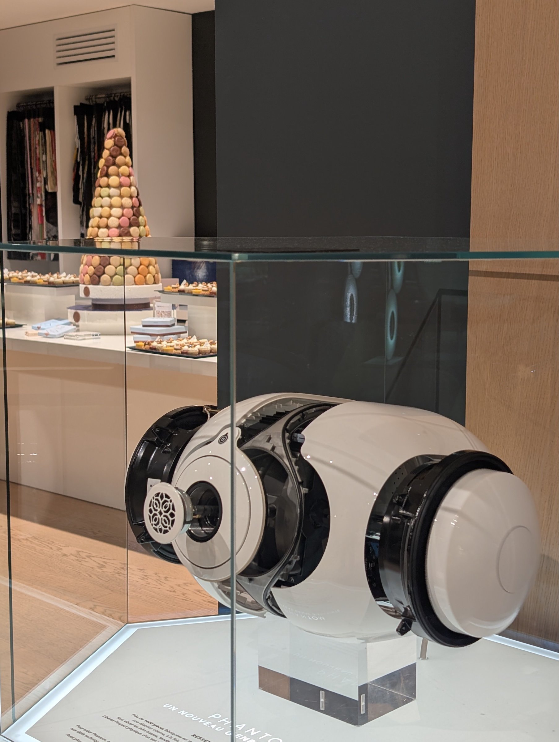 Studio_Hifi_x_Roche_Bobois_x_Devialet_Versailles-00000.jpg