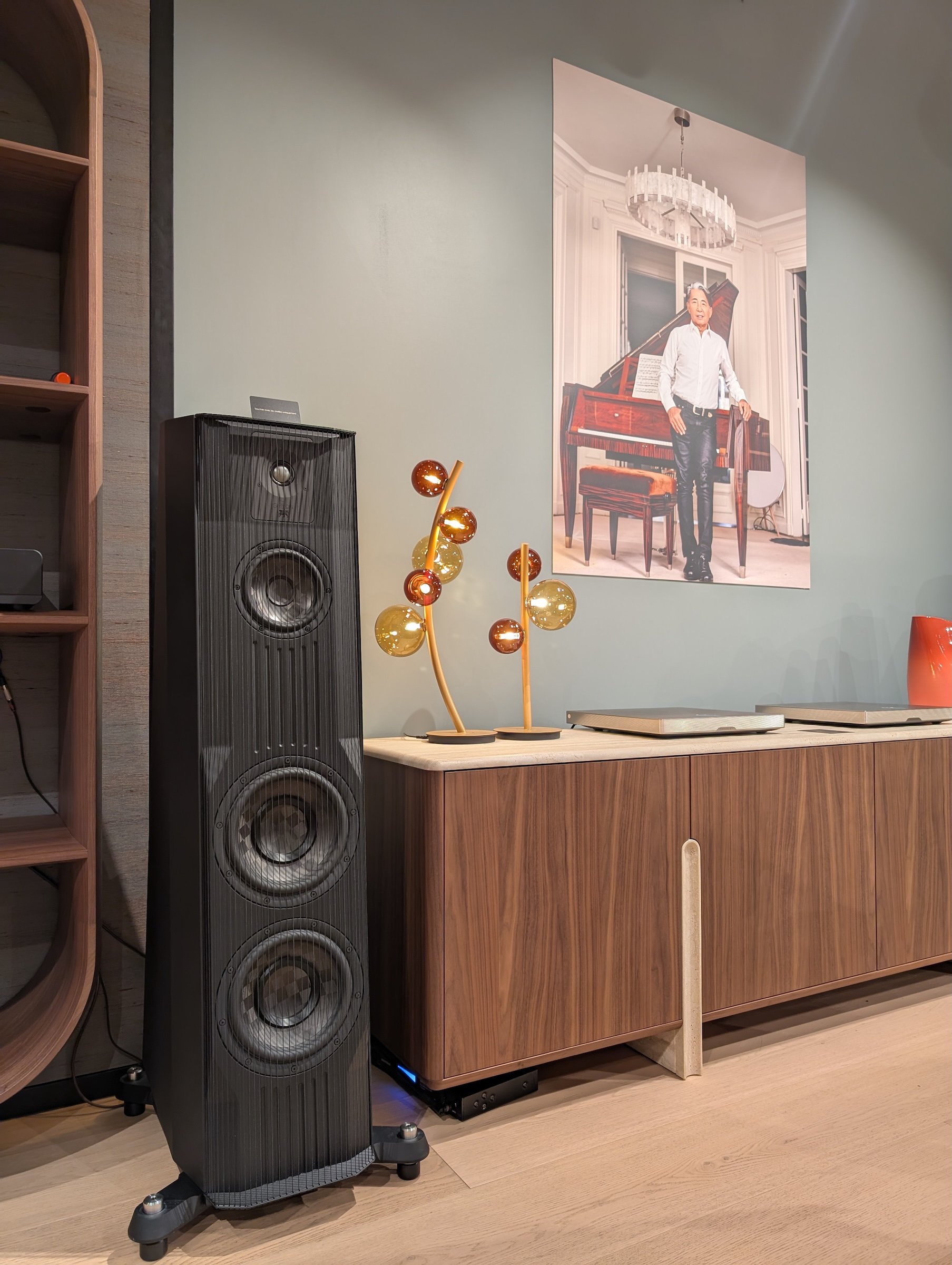 Studio_Hifi_x_Roche_Bobois_x_Devialet_Versailles-00005.jpg
