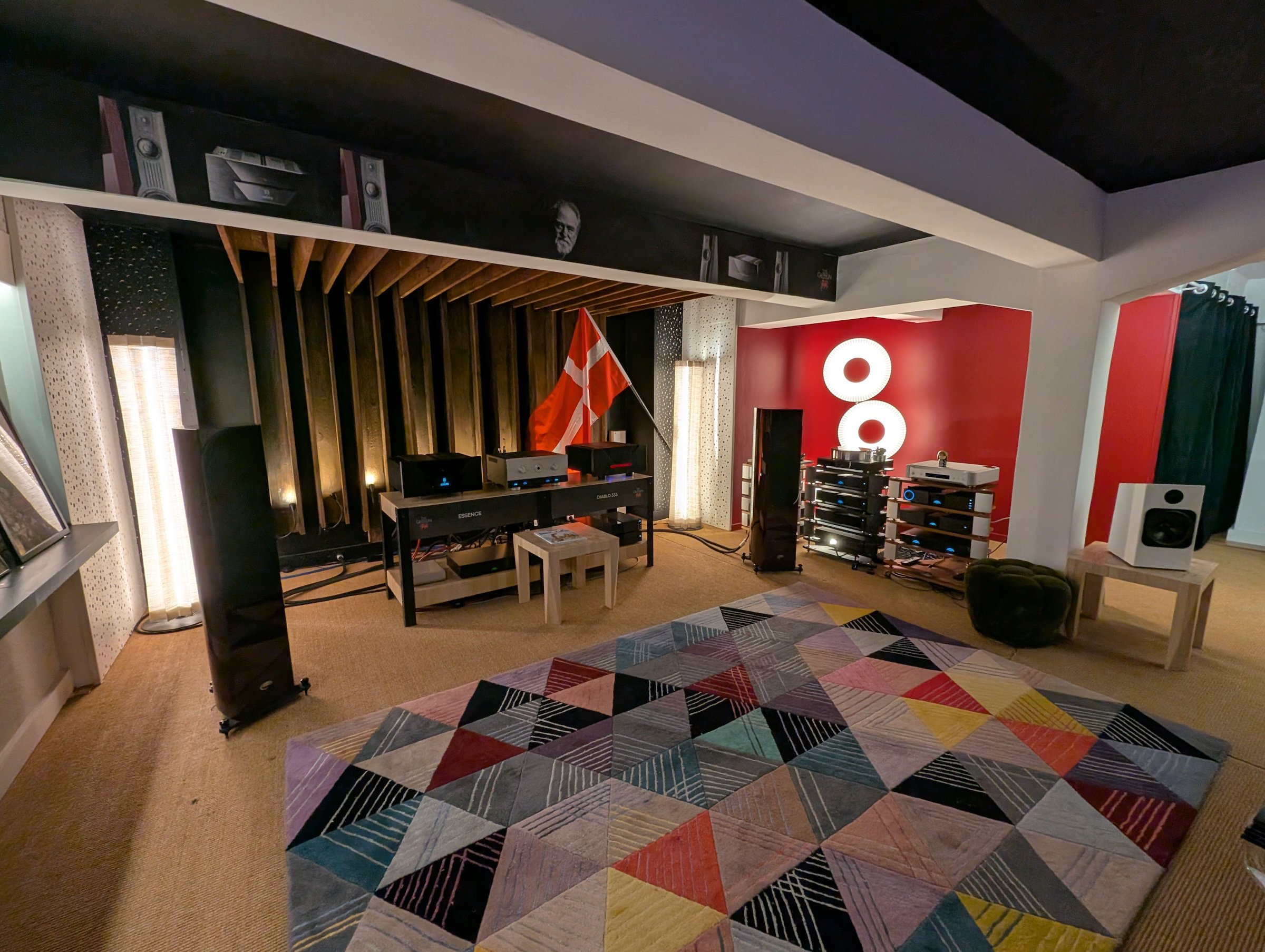 Studio_Hifi_x_Roche_Bobois_x_Devialet_Versailles-00010.jpg