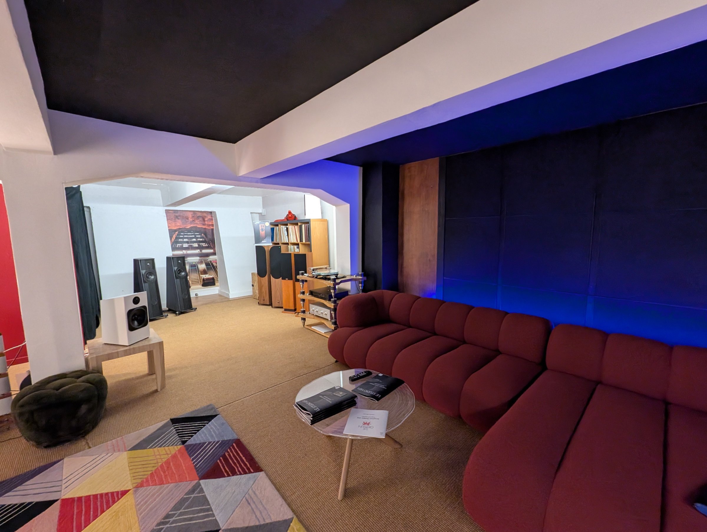 Studio_Hifi_x_Roche_Bobois_x_Devialet_Versailles-00011.jpg