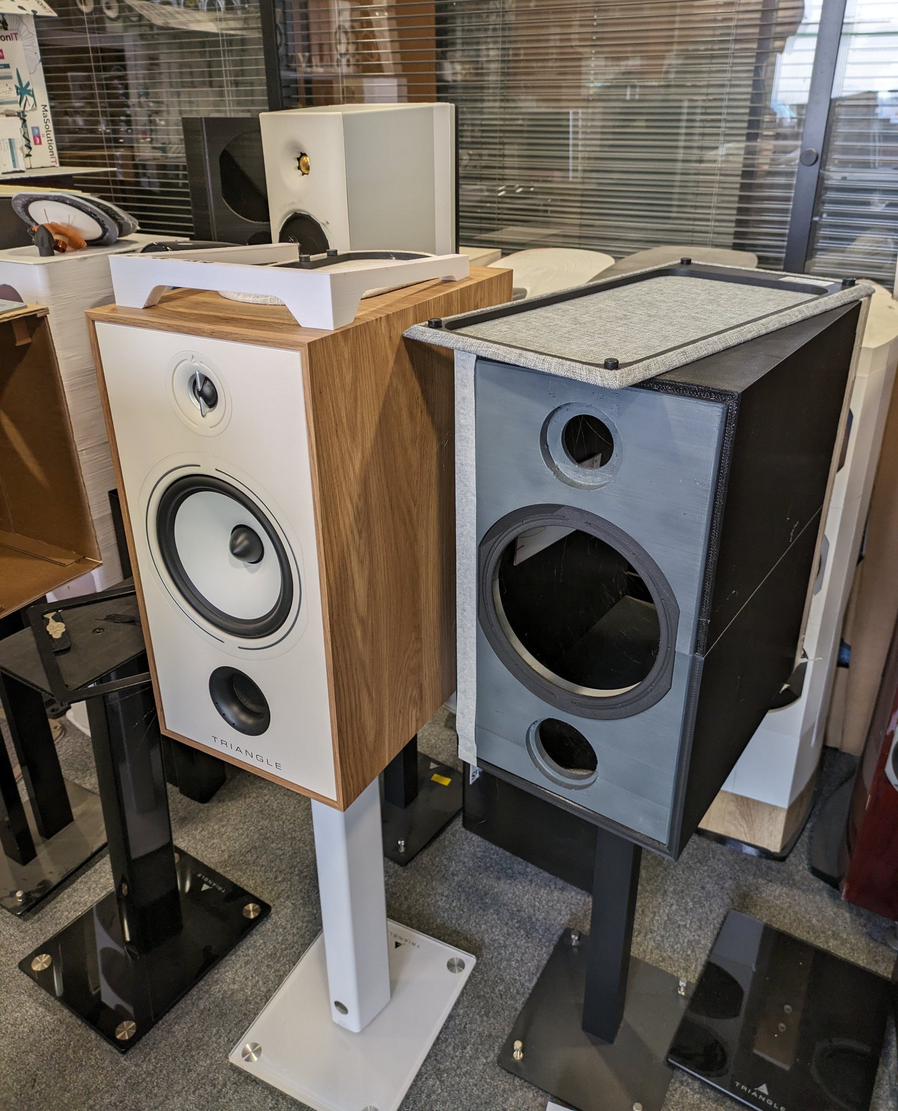 Visite_Triangle_Soissons_R&D_stock_et_showroom00011.jpg