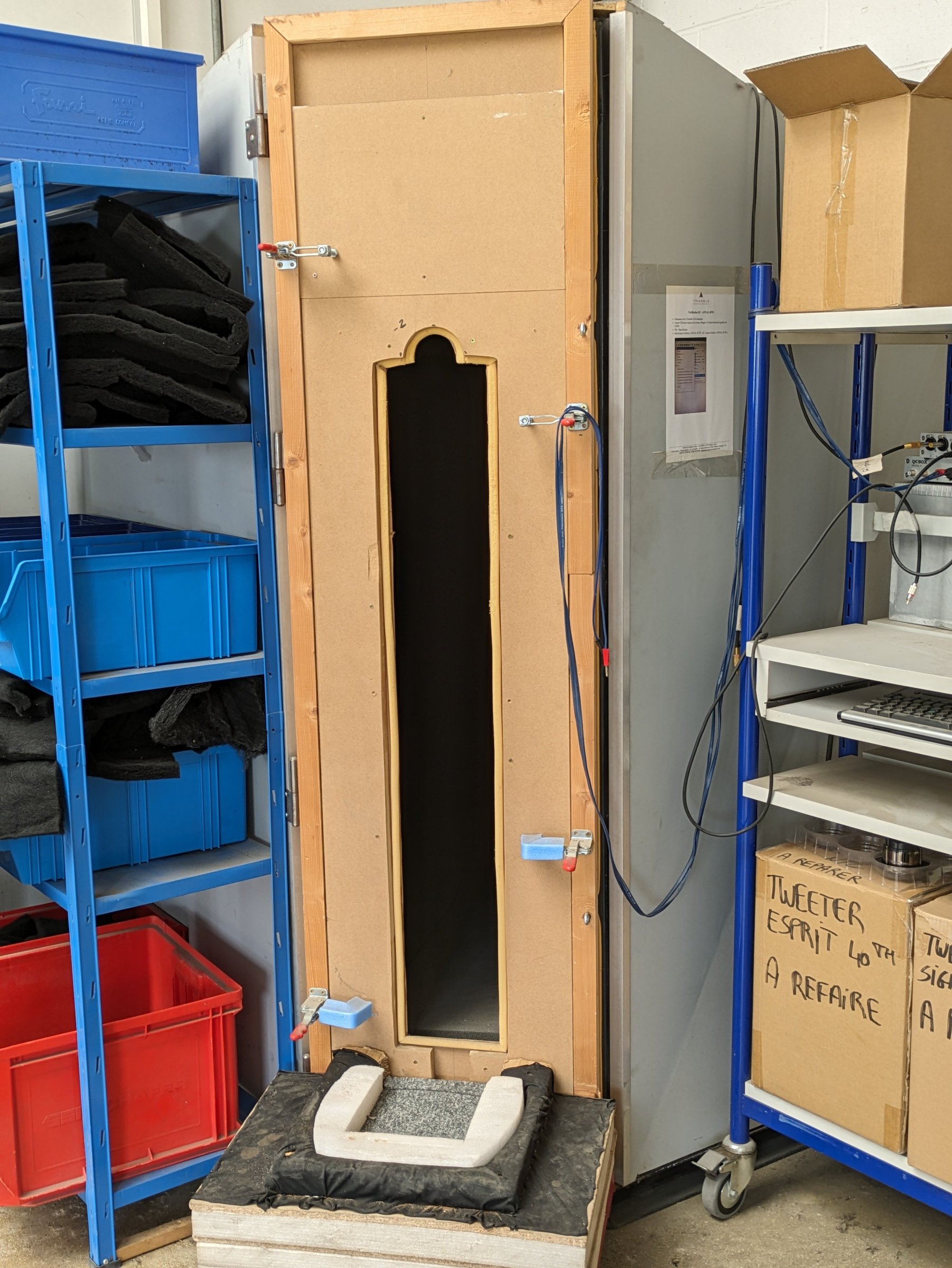 Visite_Triangle_Soissons_R&D_stock_et_showroom00015.jpg