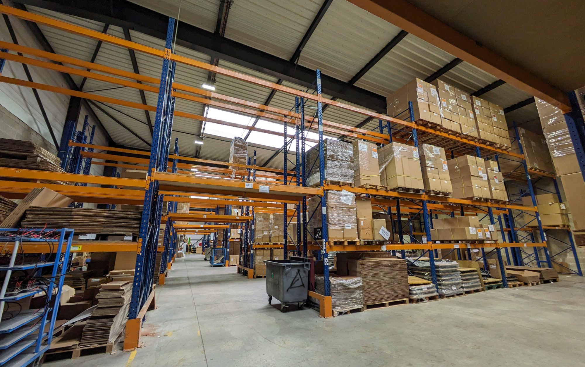 Visite_Triangle_Soissons_R&D_stock_et_showroom00017.jpg