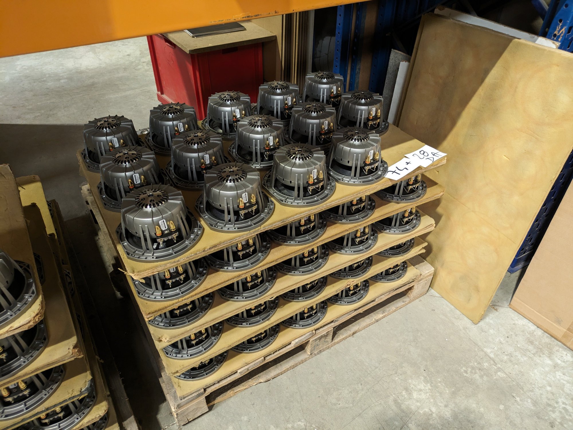 Visite_Triangle_Soissons_R&D_stock_et_showroom00020.jpg