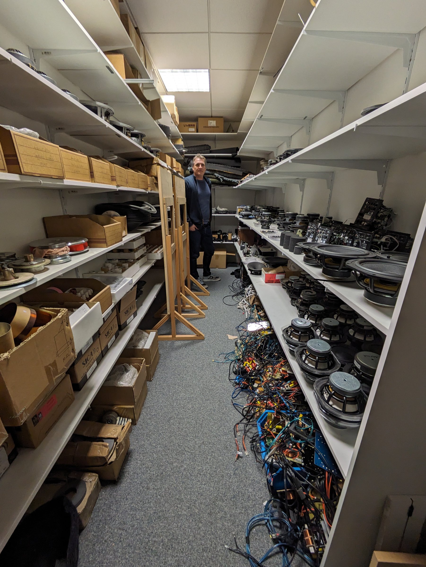 Visite_Triangle_Soissons_R&D_stock_et_showroom00035.jpg